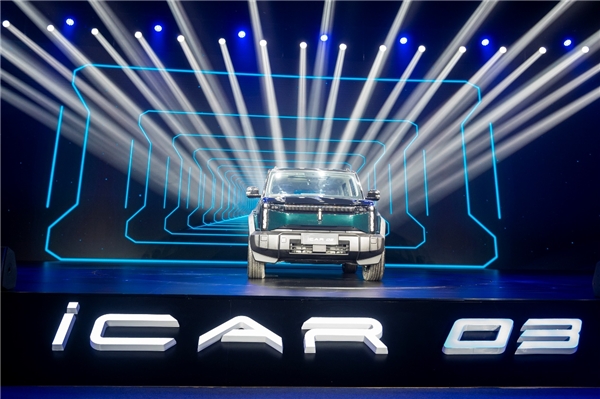 12.98万元起！“潮盒电动SUV”iCAR 03开启全球预售第6张