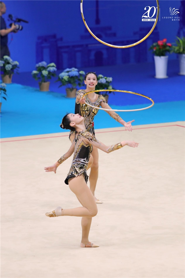 ​“艺”往无前，逐梦巴黎丨传奇今生为中国国家艺术体操队冲刺巴黎加油助威！