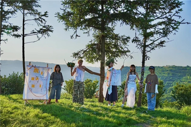 中外师生齐聚浙江新昌,用大地艺术打造乡村可持续实践