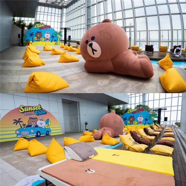 LINE FRIENDS“布朗熊客厅派对”快闪限时上线，携手北外滩来福士联创BROWN庆生月惊喜