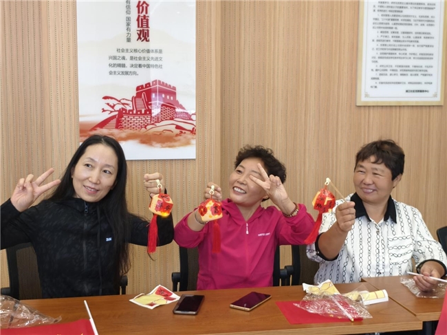 鹤壁市示范区古城街道浦江社区 “欢度国庆 共筑夕阳梦”