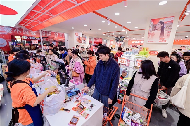 硬折扣批发超市风口赛道首个千店品牌问世，零食有鸣批发超市门店数过1000家