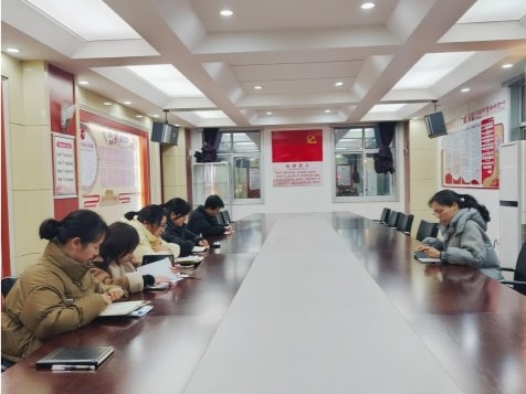 數智賦能育英才 青春力量譜新篇