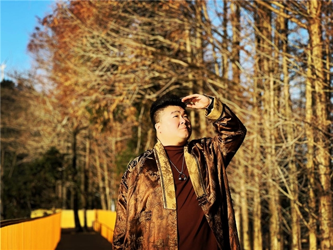 东阳非遗“郭宅大蜡烛”主题歌曲全网首发：传统文化与现代艺术的跨界共鸣