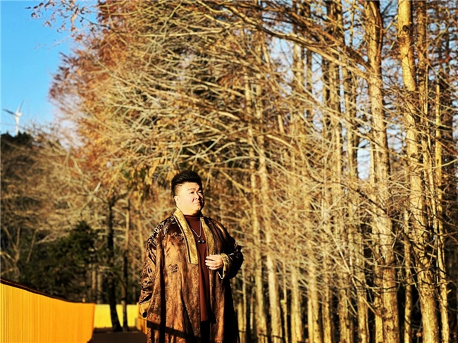 东阳非遗“郭宅大蜡烛”主题歌曲全网首发：传统文化与现代艺术的跨界共鸣