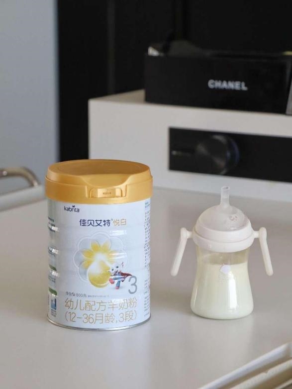 婴儿奶粉哪个品牌好？看宝妈分享真实选奶经验