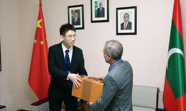 听泉赏宝荣获“马尔代夫驻华大使荣誉代表”荣誉称号