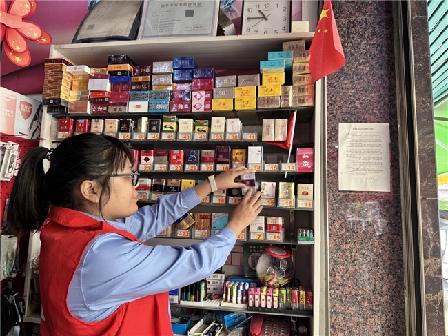 用心服务客户 用情温暖市场