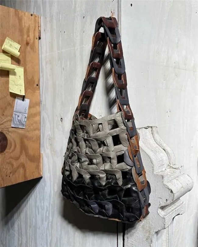 反流量时代的设计觉醒：高辨识度品牌的突围密码