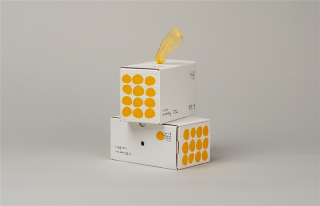 AURG Studio 操刀济州岛 Tangerine 农场橘子产品包装设计，手写字体传递天然亲和力与地域风情