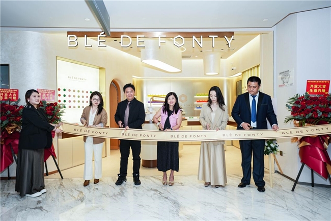 枫缇精准分区护理中心莱佛士医院店盛大开业！玩色能量，精准解码年轻态！