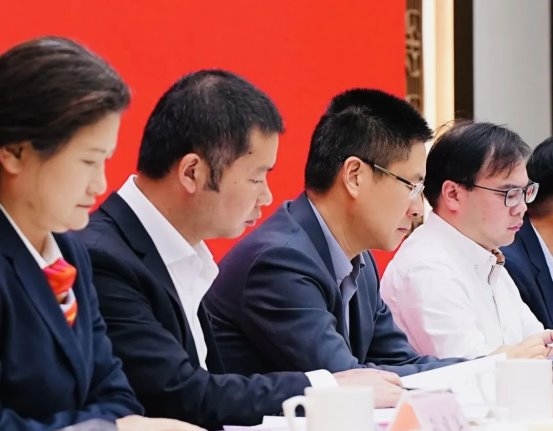 东融科技集团获2024年度苏州社会帮扶爱心贡献奖
