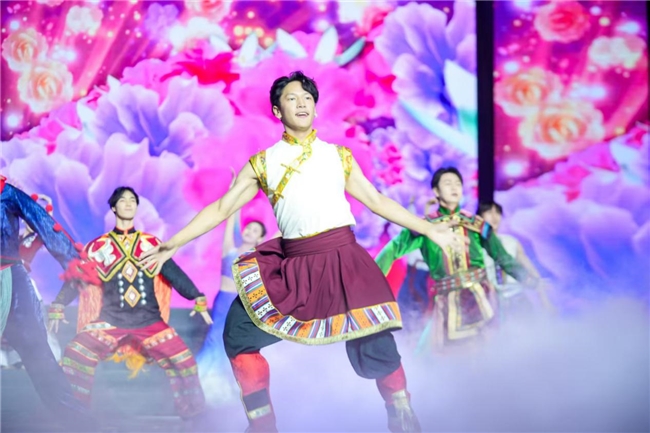 北京市铸牢中华民族共同体意识主题宣讲活动  暨全国民族团结进步模范榜样故事会隆重举办！