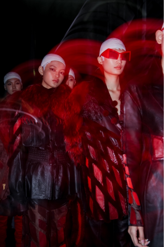 东方哲思对话赛博格美学,江服学子“VIGOR”满满 (图20)