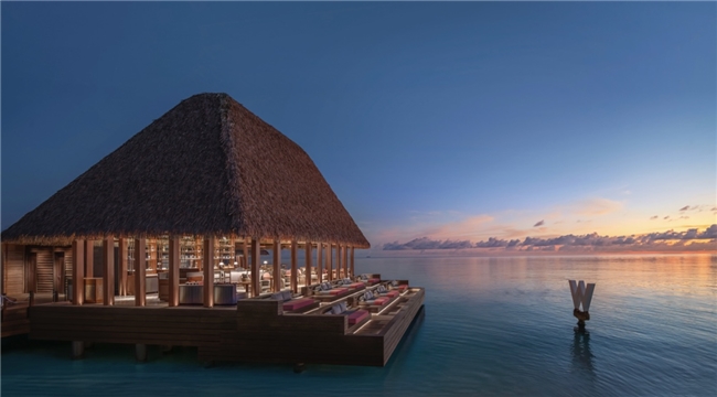 W Maldives 焕新归来，开启奢华新纪元