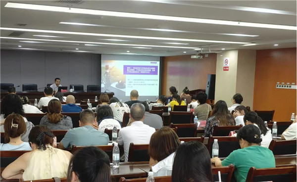 精准滴灌解企忧，协同助力促和谐——新都区人社局靶向施策做优劳动关系“订单式”服务