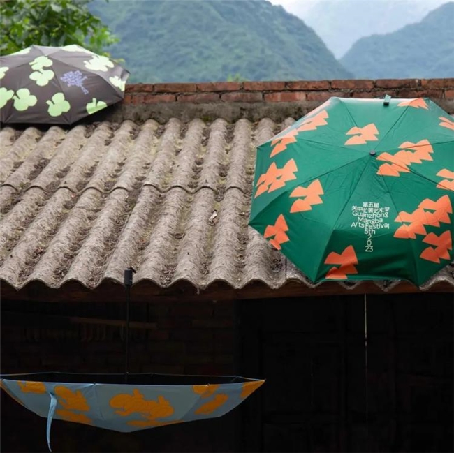 以简驭繁的视觉叙事，平面设计师柴鲲鹏的创意实践与多元设计案例解析