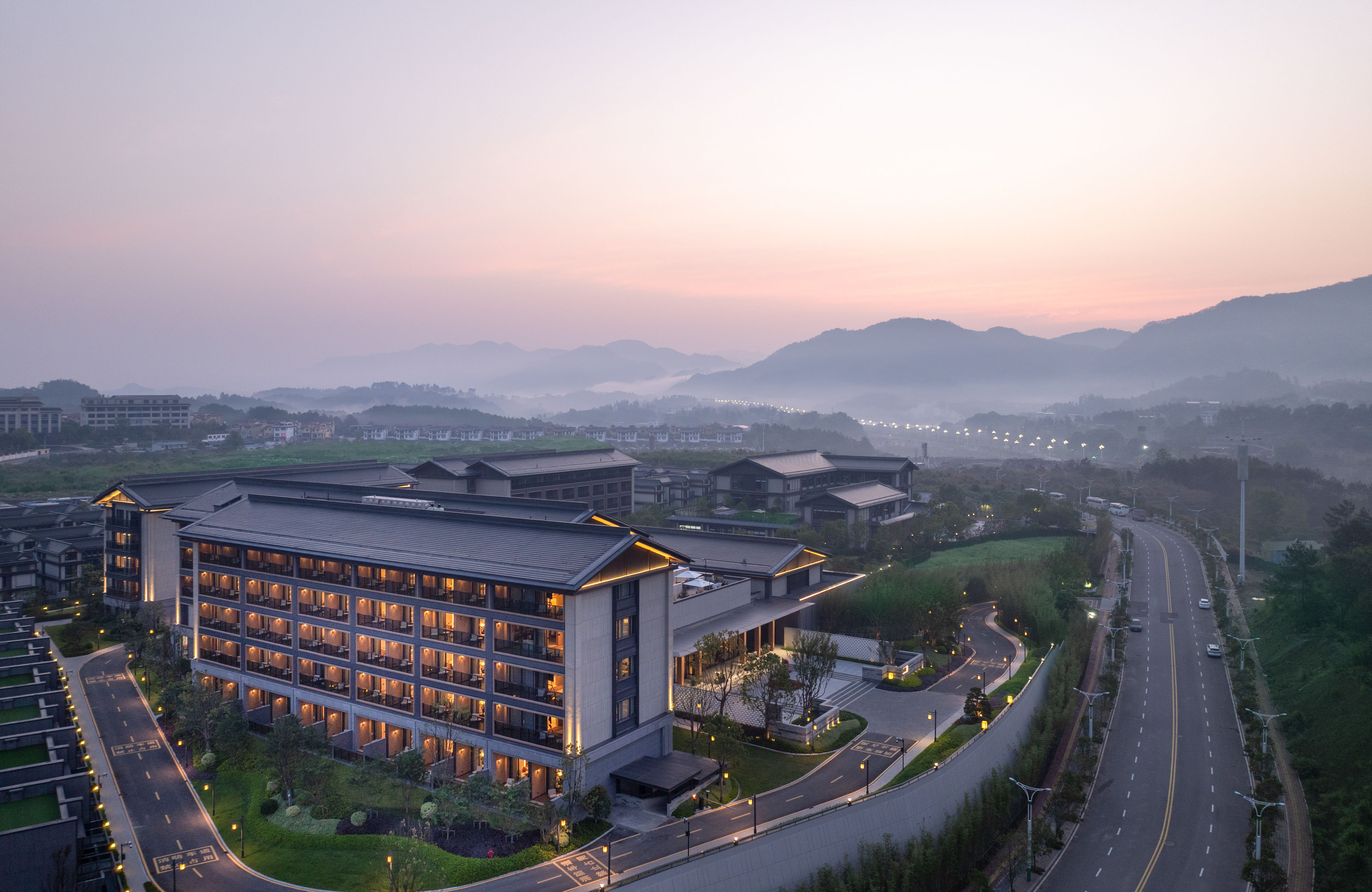 武夷山·深业生命健康中心项目图.jpg
