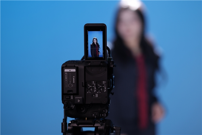 打造明星感直播，头部团播直播间深度部署佳直播解决方案