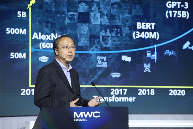 英特尔锐炫Pro B系列解锁AI落地核心场景