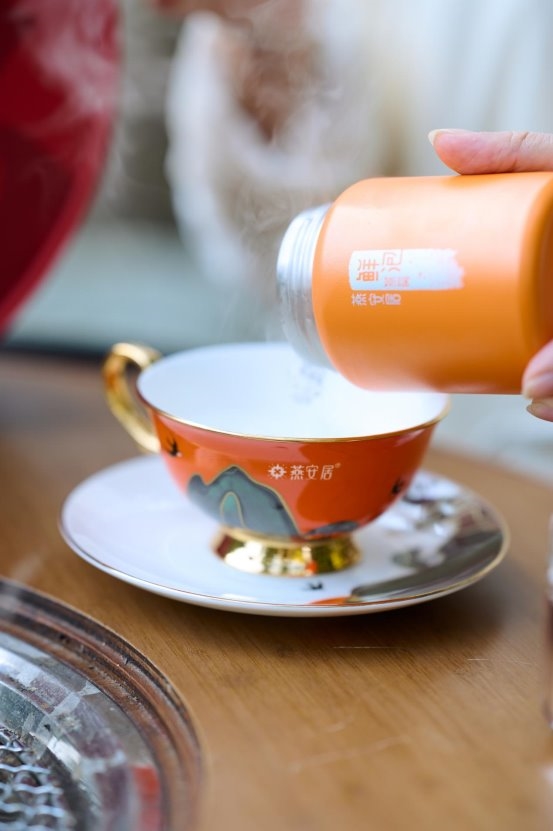 夏日炎炎，燕安居鲜燕窝为健康“加码”