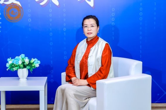 《遇见·心音》艺术疗愈空间创始人孟庆纯受邀出席第二十五届世纪大采风品牌人物年度盛典