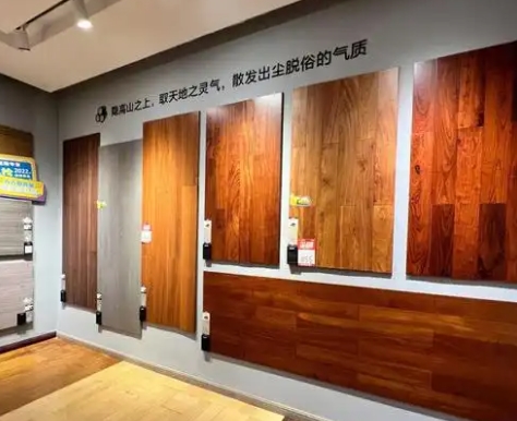 从风格到预算：全屋定制通铺地板品牌推荐指南