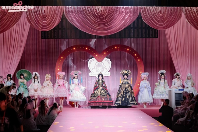 宫廷美学遇上Lolita：花与珍珠匣×甄嬛传新品发布，打造梦想华服