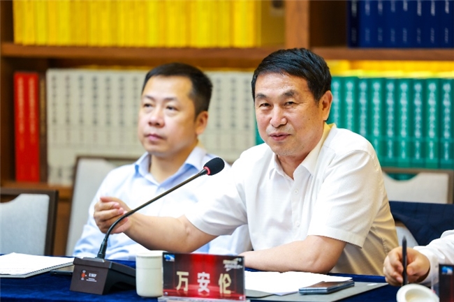 以一线调研破题理论传播,用民生视角讲述时代故事《理响中国·解码经济+》节目在京启动(图11)
