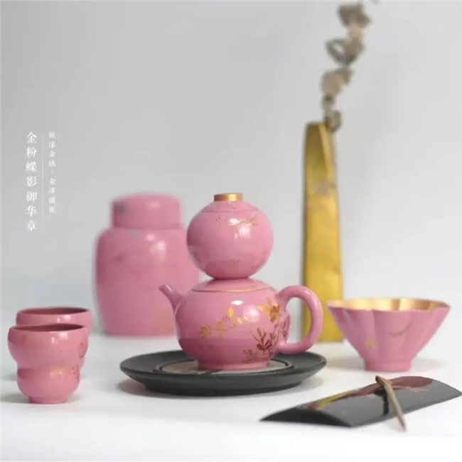 人在草木间——2025“焕新茶生活” 非遗联创大赛启动，邀您共赴 “非遗潮起” 之约