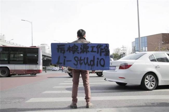 从 “发疯” 到沉淀，厉槟源 18 年的艺术蜕变之路