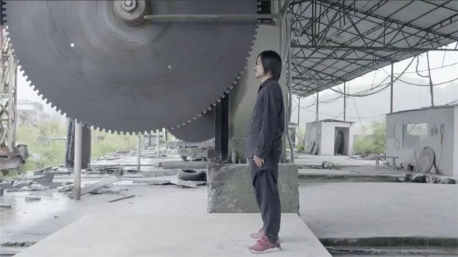 从 “发疯” 到沉淀，厉槟源 18 年的艺术蜕变之路