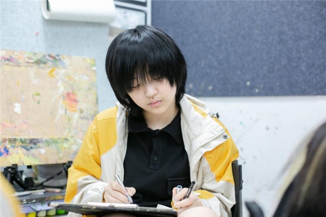 合肥尚美艺术学校双骄同辉：同窗共绘清华梦，艺术之花绽京华