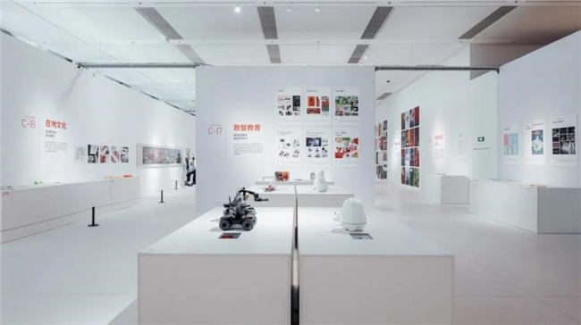 姜俊：以结构思维重构艺术公共性版图的策展实践