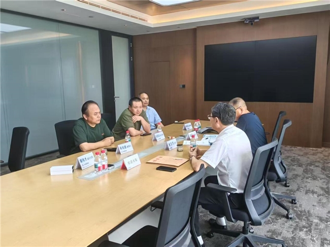 实业报国 创新引领——记江苏宏碧能源科技集团有限公司董事长蔡成建