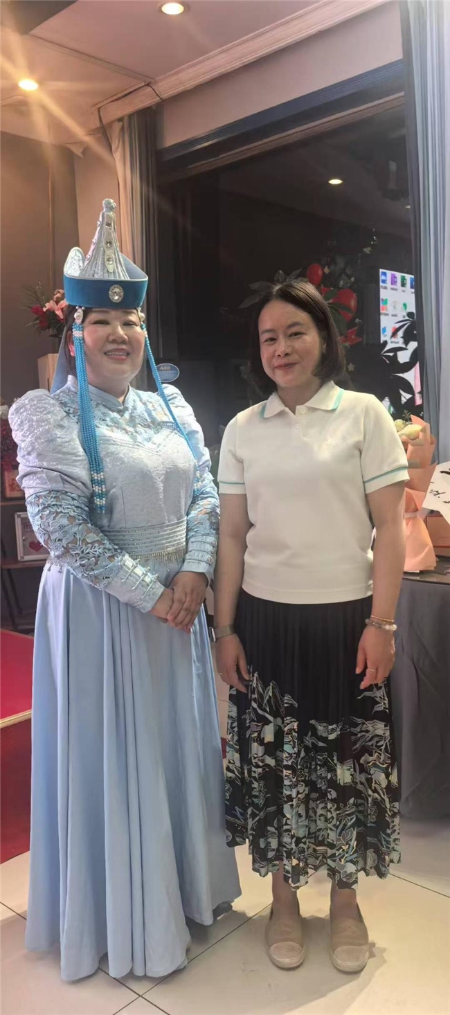 女中音歌唱家索伦嘎：以声为媒，绽放时代芳华