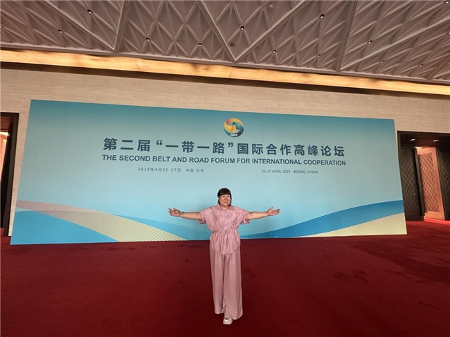 女中音歌唱家索伦嘎：以声为媒，绽放时代芳华
