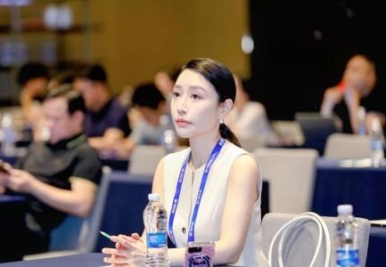 纽莱伊美亮相NovaBeauty 2025峰会：以科学匠心铸就功效护肤新标杆