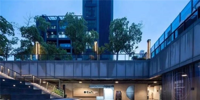 变迁中的民营美术馆，困境、反思与破局之路——从深圳实践看艺术之光的突围