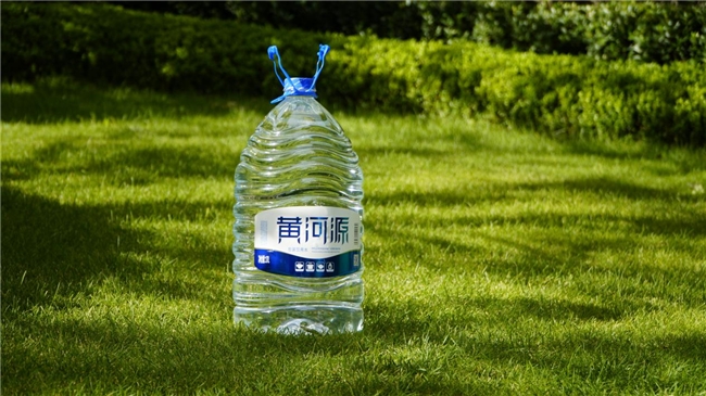 黄河源集团17L一次性包装饮用水全国首发：定义一次性包装饮用水行业新标杆