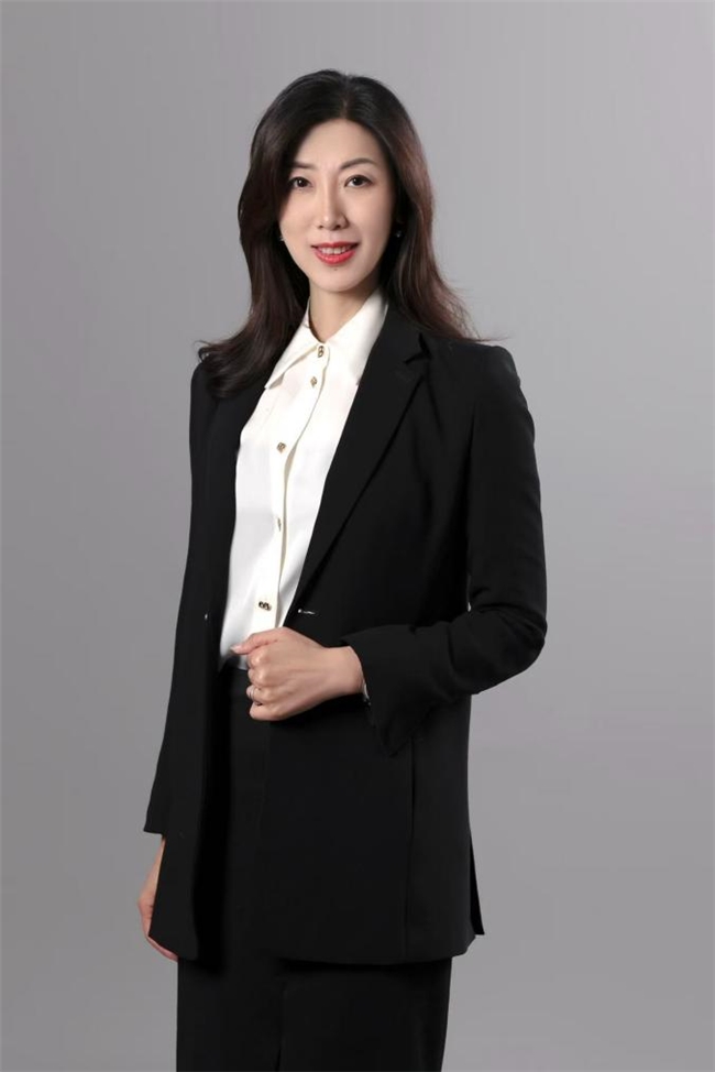 执资本之舵,领航区域发展新篇——记金融投资专家张逸君