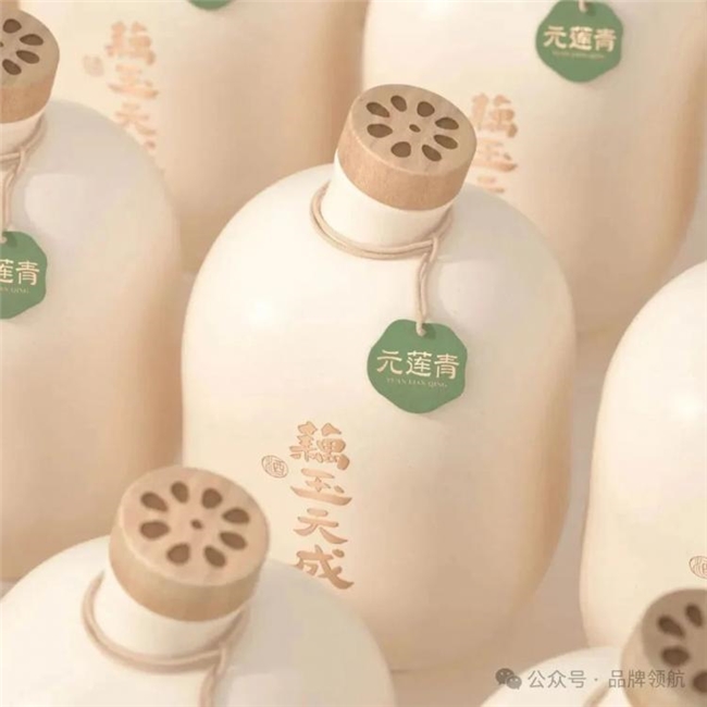 当包装对话自然,仿生学设计让美感与实用共生长