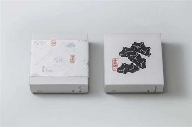 从插画大奖到个人展，栗田有佳以传统与现代交织的视觉语言备受关注