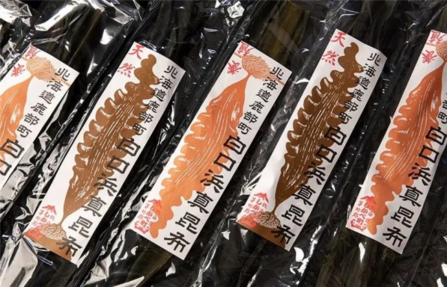 从插画大奖到个人展，栗田有佳以传统与现代交织的视觉语言备受关注