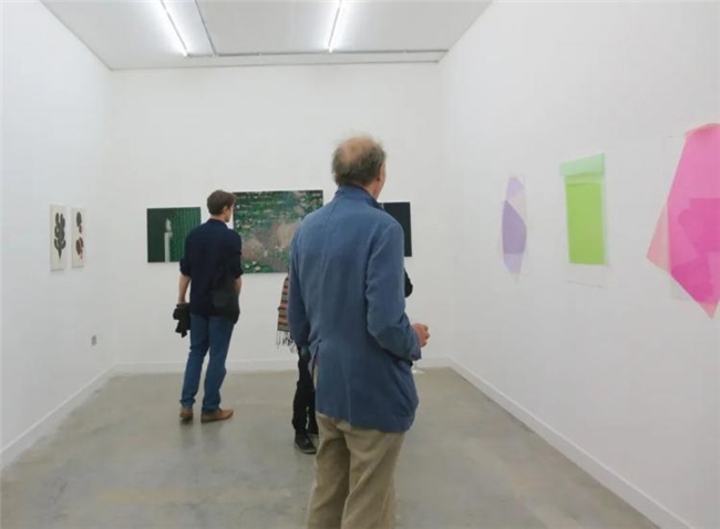 从插画大奖到个人展，栗田有佳以传统与现代交织的视觉语言备受关注