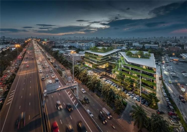 曼谷111号办公绿谷，密集社区中的自然与协作型工作空间设计