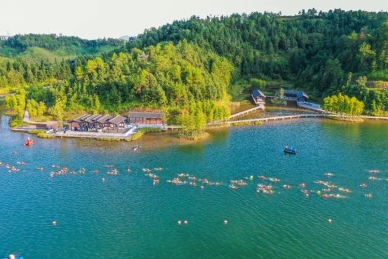 2025定南铁三用山水、光影与热情编织的一场“极致浪漫”！