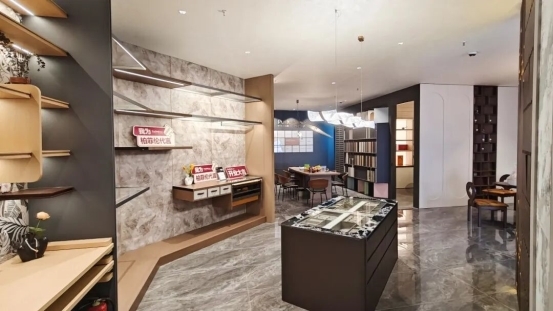 千年舟集团董事长陆铜华调研柏菲伦全屋定制厦门新店，深化新商战略赋能(图4)