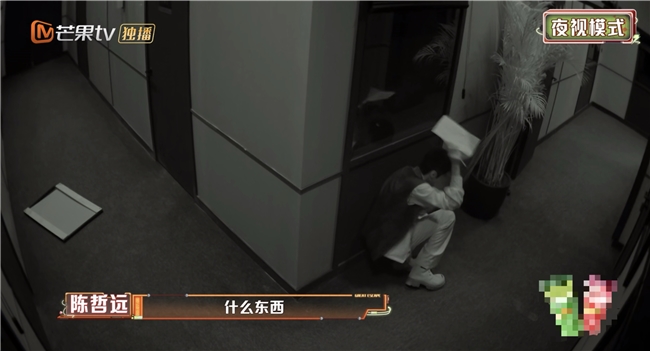 窝沙发看电视的幸福感，TCL T7L Ultra每一帧都看得明明白白(图1)