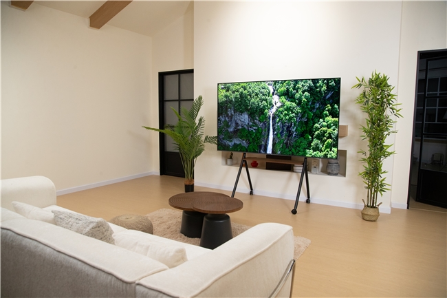 窝沙发看电视的幸福感，TCL T7L Ultra每一帧都看得明明白白(图7)